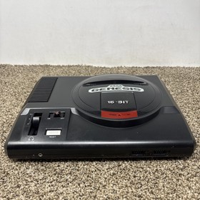 Sega Genesis Model 1601 Gen 1 Console System Bundle - Tested and Works