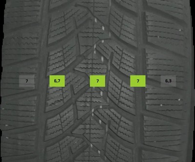 2x Winterreifen 235/55 R19 105V Dunlop Wintersport5 SUV DOT 2722 6-7mm