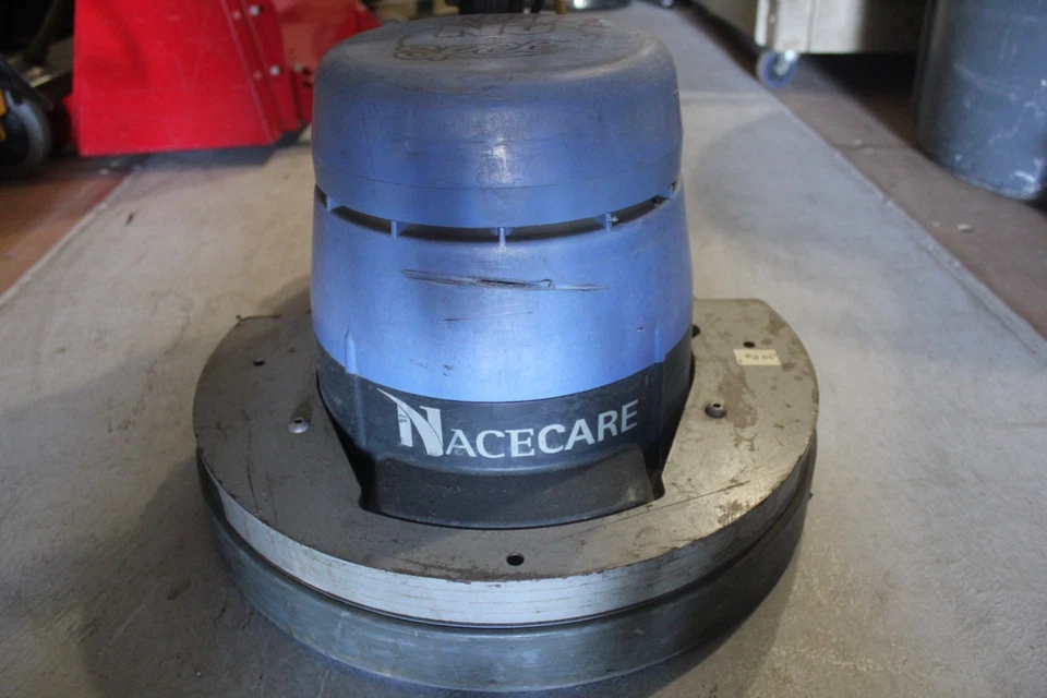NaceCare Numatic NS17 2-Speed 17" Floor Scrubber Buffer Polisher – Used - Image 2 of 4