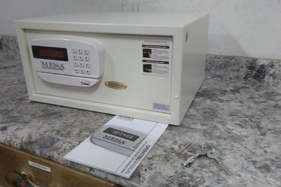 #ad Mesa Safe Company MHRC916E 1.2 Cu Ft Capacity Digital Combination Hotel Safe $69.99