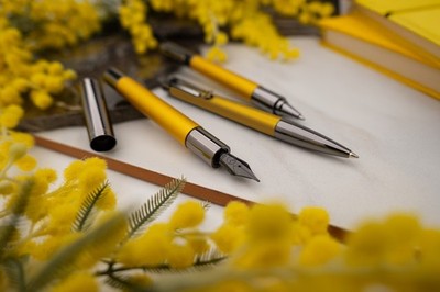 Monteverde Ritma Yellow Mimosa 2026 Special Edition Füllfederhalter Federn...