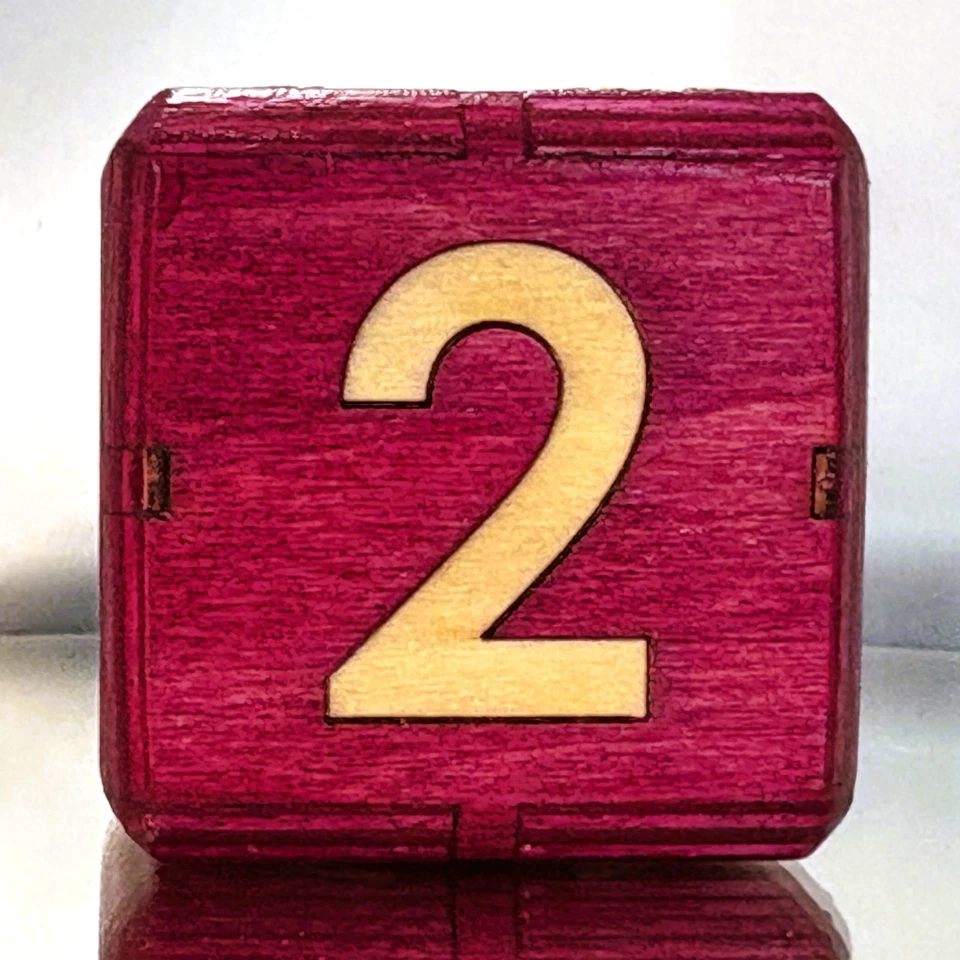 Rose Radiance - Pearl Inlay Elegance - Backgammon Doubling Cube 36mm - Image 2 of 4