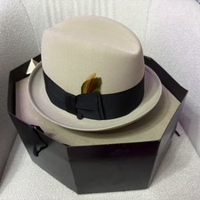Robert Reed Ambassador Gentlemen Hatter Sz 7.5