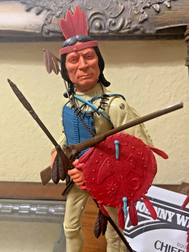 Vintage Marx Johnny West UK Chief Cherokee Remake 1997 w/ blue & red accessories