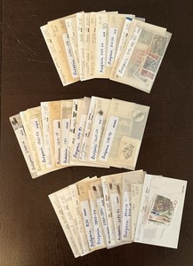 BULGARIA LOT OF 33 GLASSINES WITH ASSORTED SETS AND SOUVENIR SHEETS 