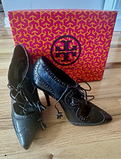 Tory Burch Black Leather Lace-Up Pump Heels Pointed Toe Tassels Hawthorn - 6.5