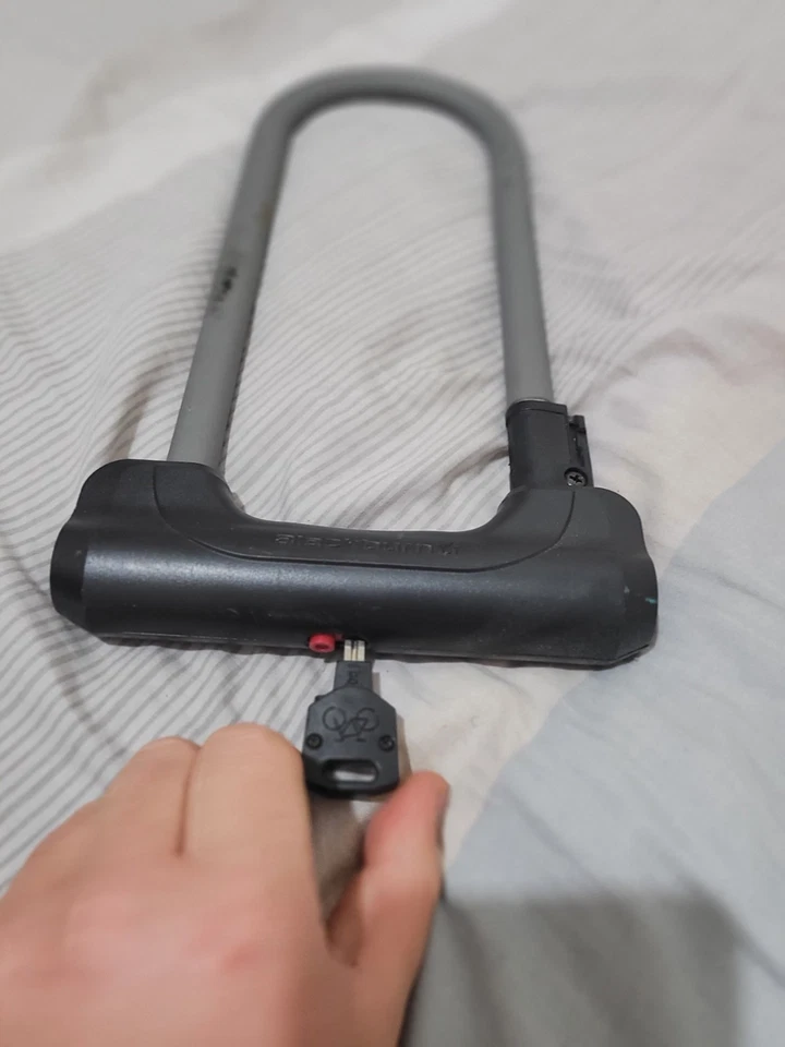 Bicicleta Huffy 29 polegadas, ótimo estado, azul-petróleo, VEM COM ACESSÓRIOS GRÁTIS!! - Imagem 3 de 4