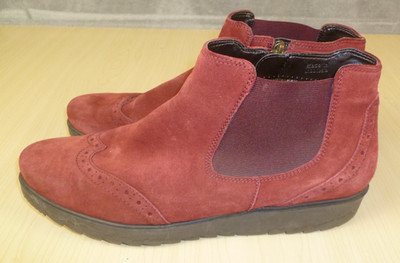 Luftpolster Boots Womens US9  Zip Up Zip Wedge Ankle Bootie Red