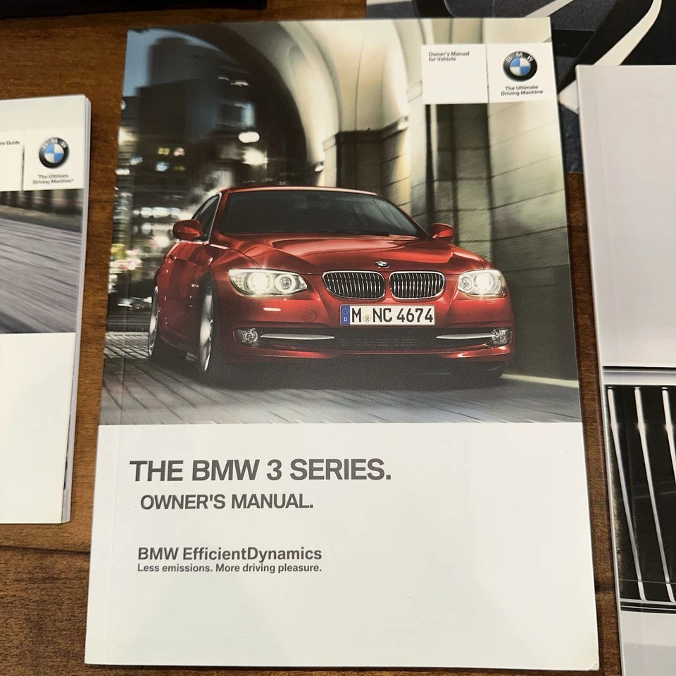 BMW Serie 3 2012 manual del propietario y estuche 328i 335i 335is M3 Foto 2 de 4