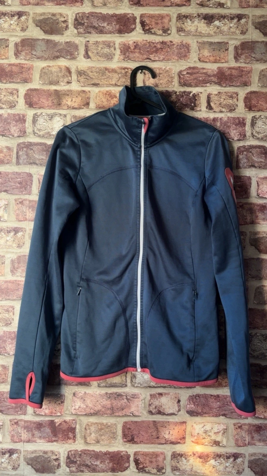 Ortovox Merino Inside Hoodie Jacket Trekking Hiking Size S Base Layer Blur/Grey
Opens in a new windo