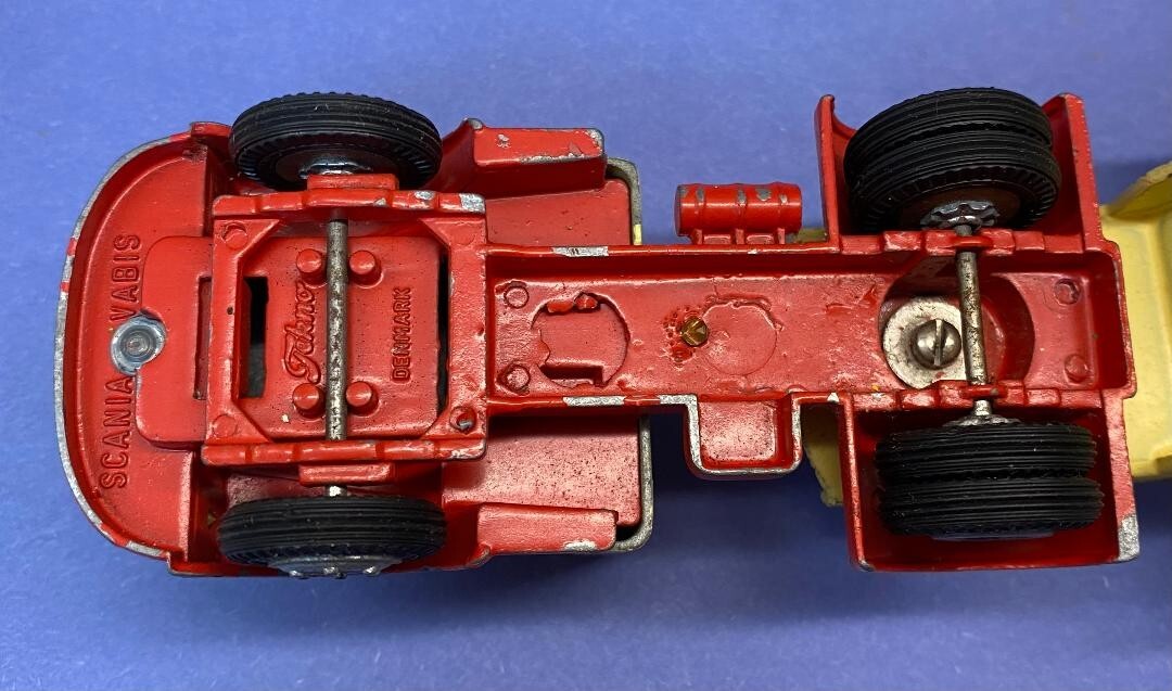 VINTAGE TEKNO SCANIA-VABIS 76 DIECAST HAULER FROM DENMARK #861 NICE ORG'L. PAINT