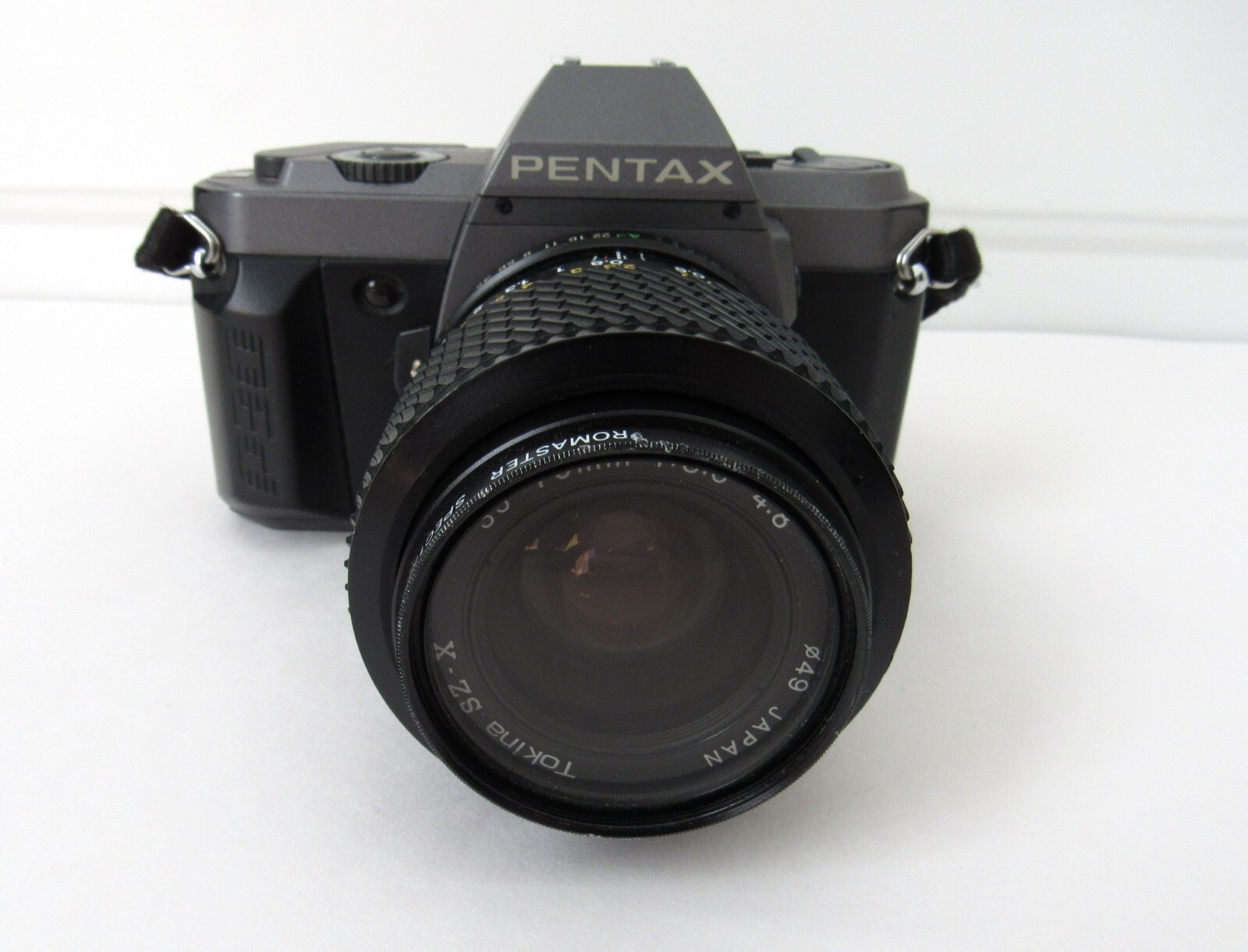 PENTAX P30T 35MM SLR FILM CAMERA w/ TOKINA SZX 3570mm 13.5 4.8 ZOOM LENS eBay
