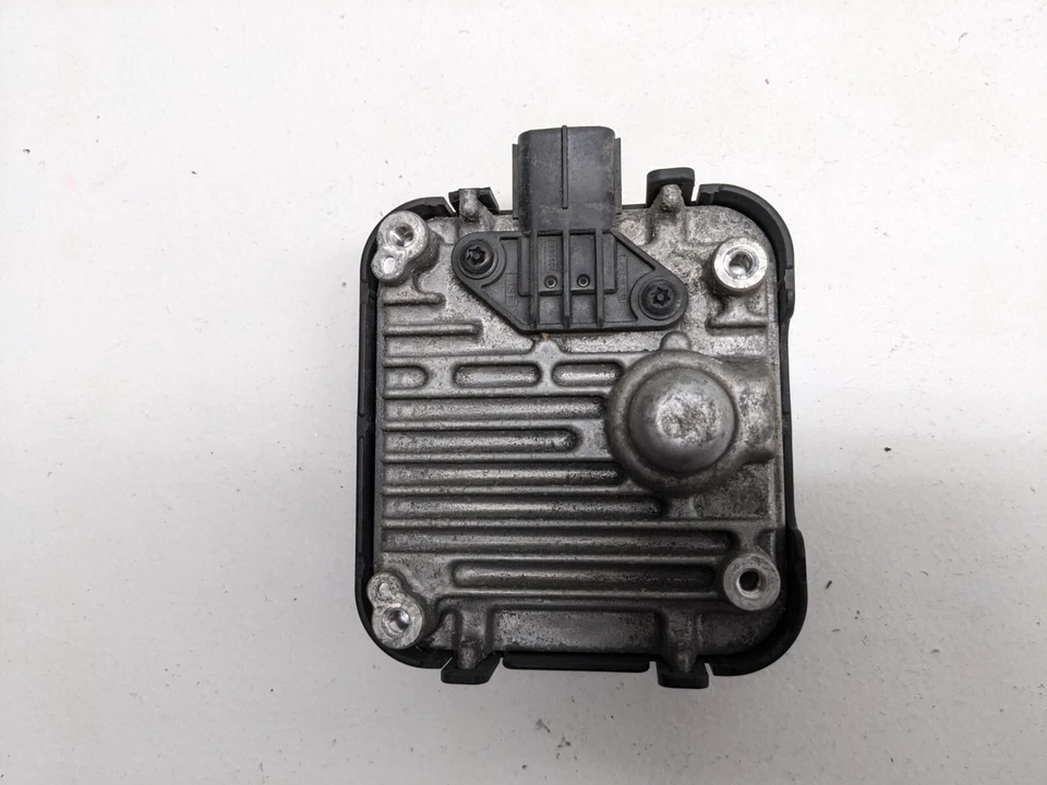 Sensor de distancia de crucero adaptativo Kia Optima 2019-2020 D4964-01150 Foto 2 de 3