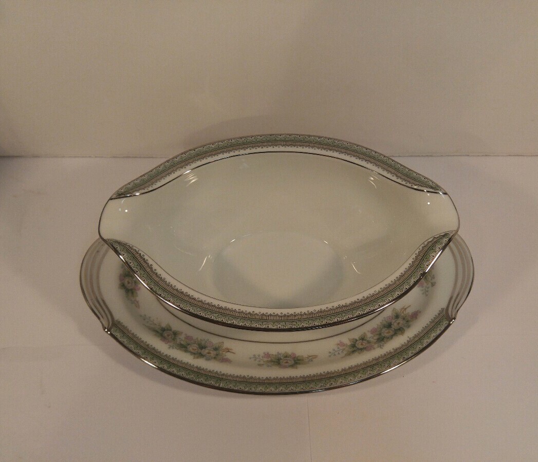Vintage Noritake Bristol #5504 Gravy Boat or Sauce Bowl with Underplate