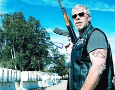RON PERLMAN SIGNED 8X10 PHOTO AUTOGRAPH SONS OF ANARCHY HELLBOY COA A