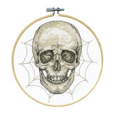 Counted Cross Stitch Kit Design Works Halloween Skull w/6" Wood Hoop DW7155