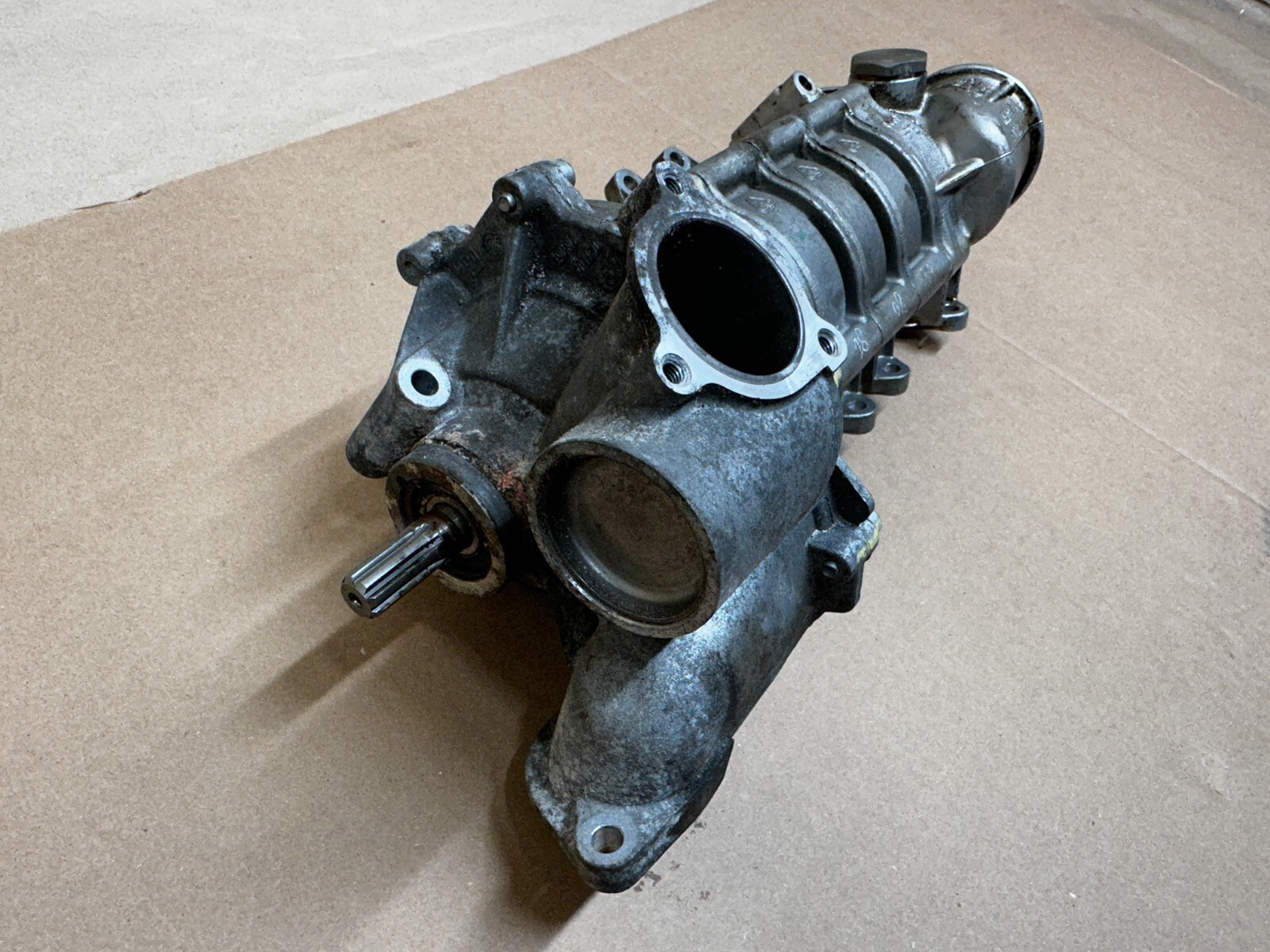 Genuine 2017-2020 FERRARI GTC4LUSSO 6.3L ENGINE OIL PUMP 319249 OEM