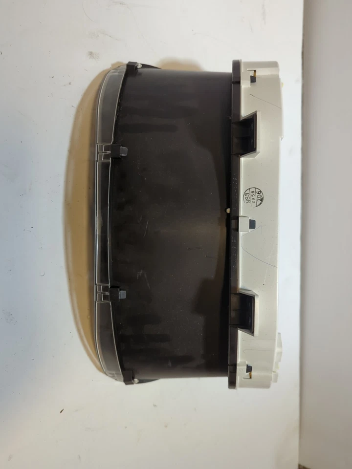 Medidor de velocidade 2008 SUBARU IMPREZA cluster OEM 85002FG13 - Imagem 3 de 4