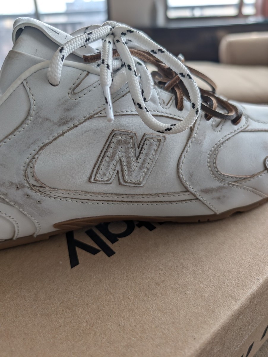 RARE Auth NWT Miu Miu x New Balance 530 - Size 43 White RARE Auth NWT Miu Miu x New Balance 530 - Size 43 White