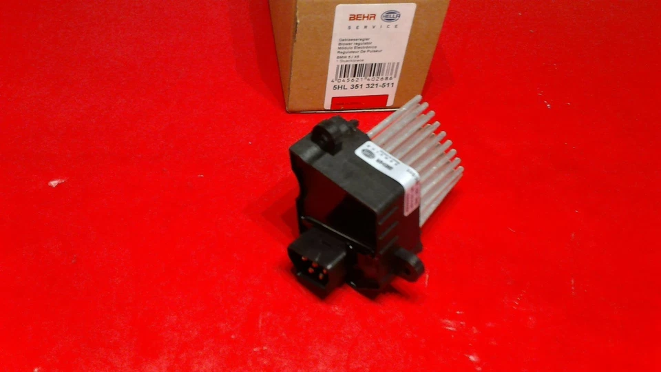 Regulador motor soplador BMW HVAC BEHR E46 E39 E83 E53 HELLA 64116923204 Foto 2 de 4