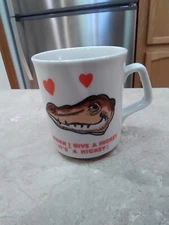 Alligator Mug Alligator Gift When I Give A Hickey "It's A Hickey" Funny New