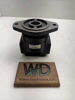Parker 9501L-D515031 Hydraulic Accumulator Pump 2-Bolt SAE-B