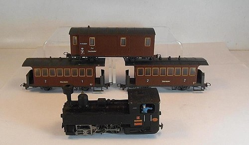 Liliput Spur H0e 1/87 Zugset Zillertalbahn Lok und 3 Wagen #9216 | Zustand: Gebraucht