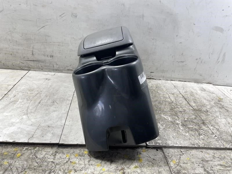 Toyota Sienna XLE 2007 consola central reposabrazos portavasos OEM+ Foto 3 de 4