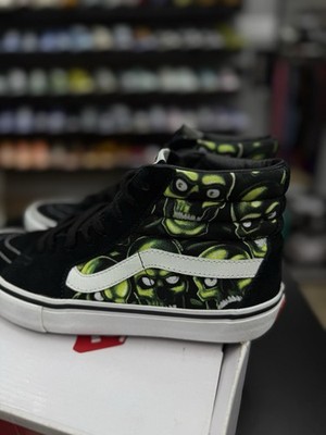 VANS Sk8-Hi x Supreme Glow-In-The-Dark Skull Pile 2018 High Tops