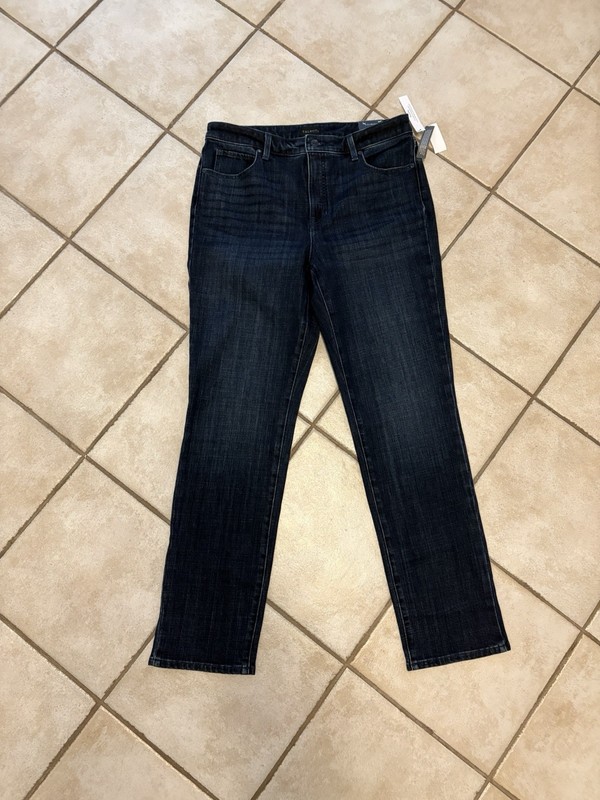 NWT Women’s Talbot Straight Leg Jeans Size 10