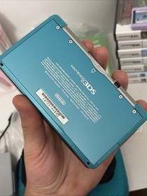 Nintendo 3DS Aqua Blue W/ 9 Games + More Charger Case Carrying Bag Manuals Minty