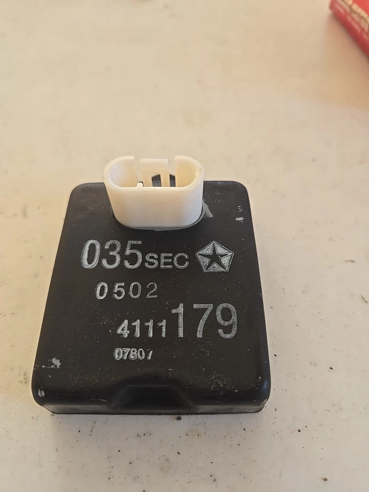 4111179 EGT2 Mopar Standard Motor EGR Control Time Delay Module 35 Seconds NOS - Image 3 of 4