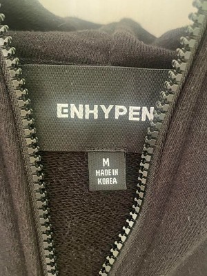 【美品】ENHYPEN 2022 MANIFESTO パーカー 黒 Mサイズ ENHYPEN World Tour Manifesto Zip UP Hoodie M-Size Black