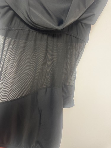 Vestido de baño Venus negro talla 4 traje de baño con falda de una pieza detalle de cadena dorada - Imagen 6 de 9