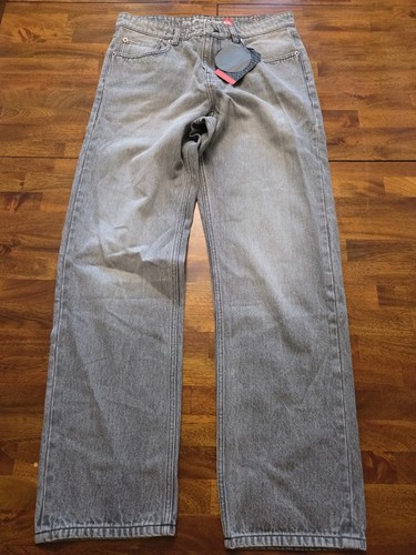 NWT Y2K Style Quicksilver Relaxed Straight Fit Jeans 32x32 Gray 100% Cotton