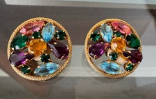 VINTAGE 60s GOLDTONE & MULTICOLOR CRYSTAL CLUSTER CLIP ON EARRINGS