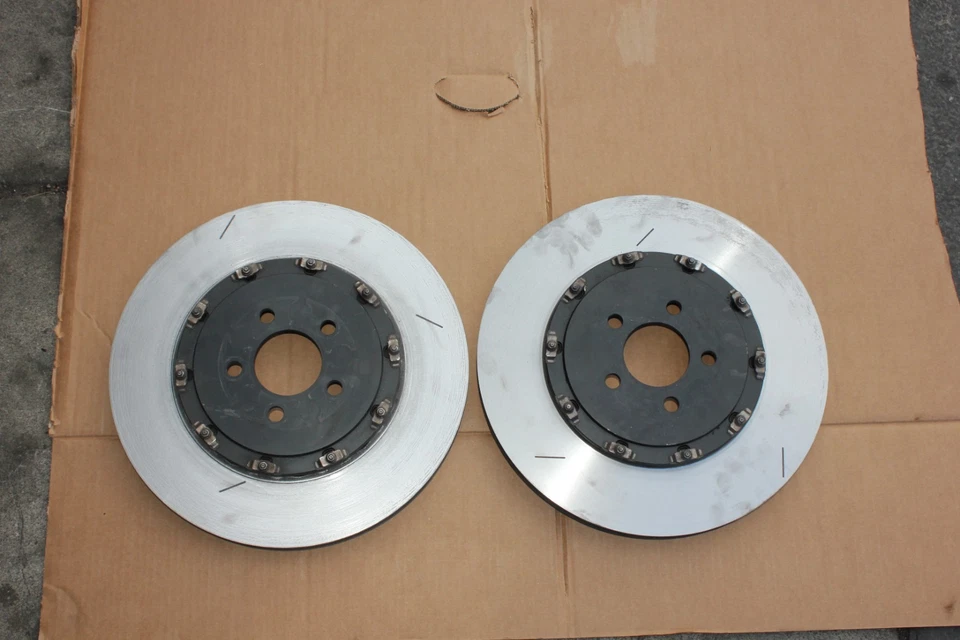 X2 2015 2020 Dodge Charger Challenger SRT OEM BREMBO ROTOR DE FRENO DELANTERO 2 PIEZAS Foto 2 de 4