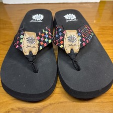 NWOT Yellow Box Flip Flops Sandals Multicolored Checks Unworn Sz 8 Fits Like 7