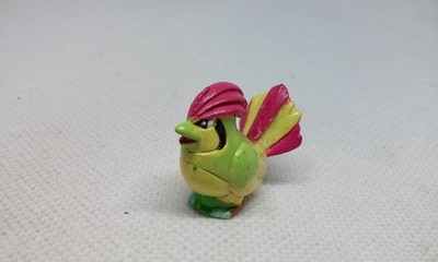 Vtg POKEMON Pidgeotta 1'' Figure Pokemon Choco Nintendo Bandai Banpresto 1990s