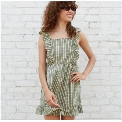 wild fable green plaid dress Plaid dress with flanks? (S) $13 Keen grey sandals (8.5) $11 Yellow purse  $10.90 Wild Fable sundress (XS) $7 Dirt Laundry plaform sandals (8) $12  Embroidered wallet $6.54 @amirafaraway to purchase: paypal.me/bresalempls (