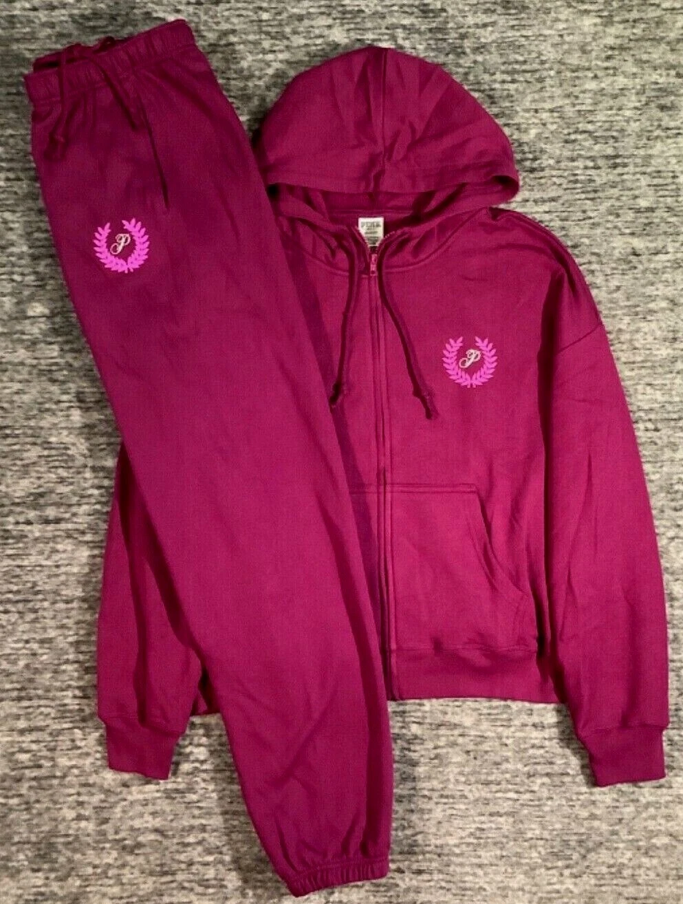 UNDERCOVER Victoria's Secret Rosa Full Zip Felpa con Cappuccio + Pantaloni Set Vivid Magenta Fragola L