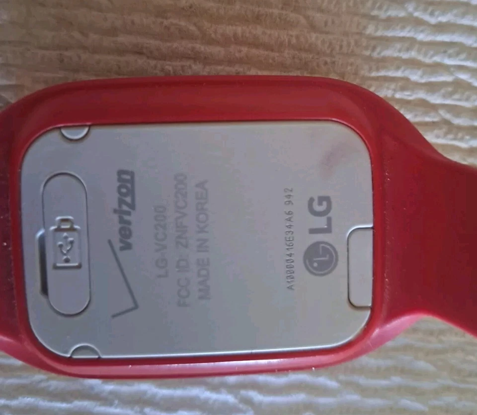 Умные часы LG Gizmo Gadget LG-VC200 с сенсорным экраном и GPS. НЕ ПОДДЕРЖИВАЕТСЯ VERIZON - Изображение 4 из 4