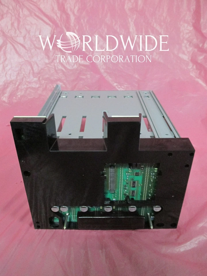 IBM 7868 03N4801, 03N4802 Ultra320 SCSI 6-pack Disk Backplane 9117-570,9406-570 - Image 3 of 4