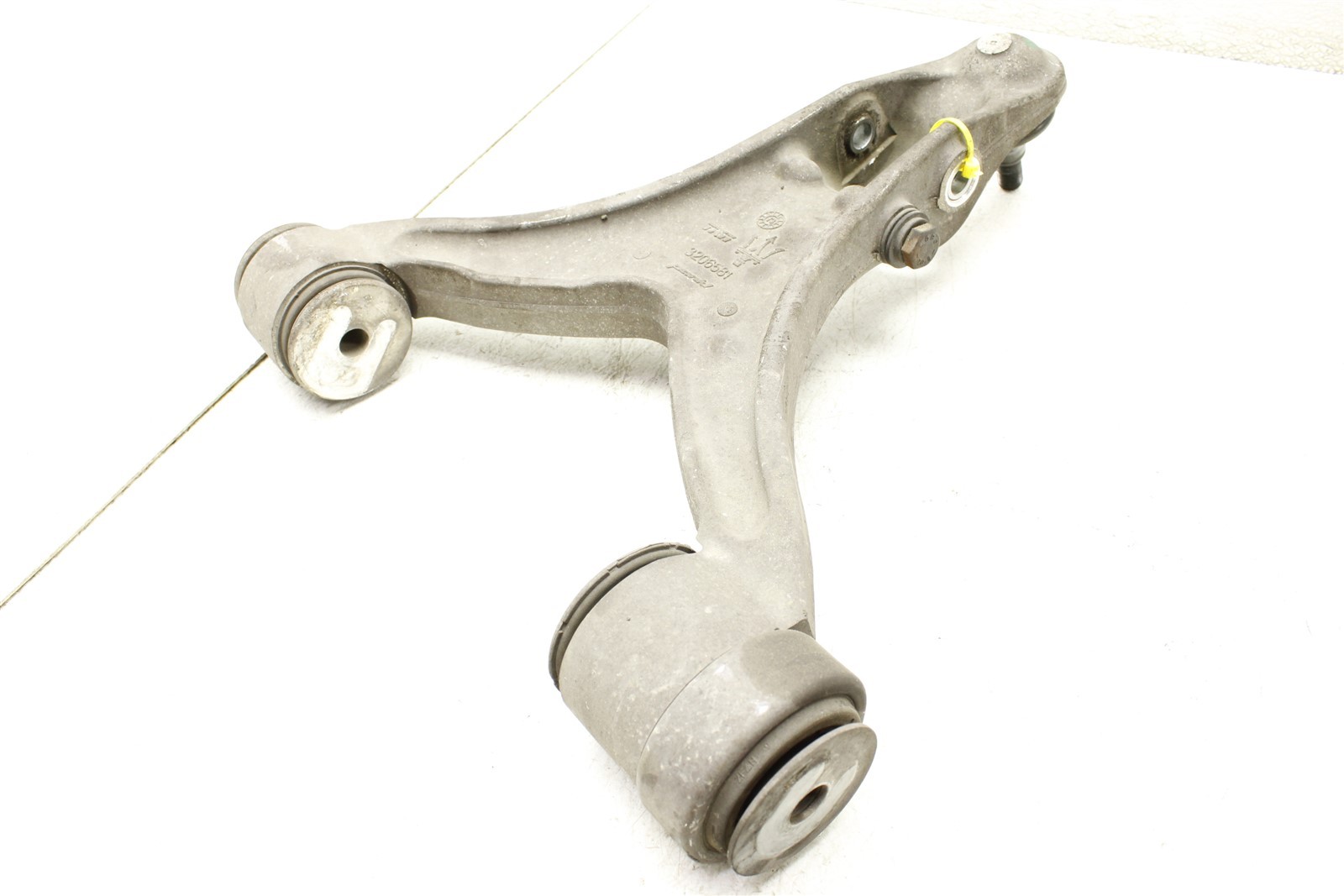 2008-2015 Maserati GranTurismo Front Left Control Arm 206581 08-15