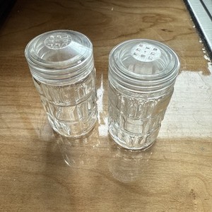 Vintage “basket weave” Clear Glass Salt & Pepper Shakers, French Craftsmanship