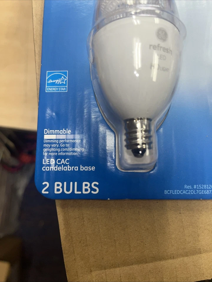 2 PK Ge Refresh Led Energetic Daylight Bulbs Dimmable 6.5 Watts Puts Out 60 Watt - Image 2 of 4