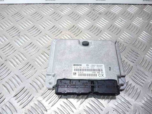 OPEL VECTRA B Estate 31 Motorsteuergerät ECU 0281001874 09136119 2.00 31375690