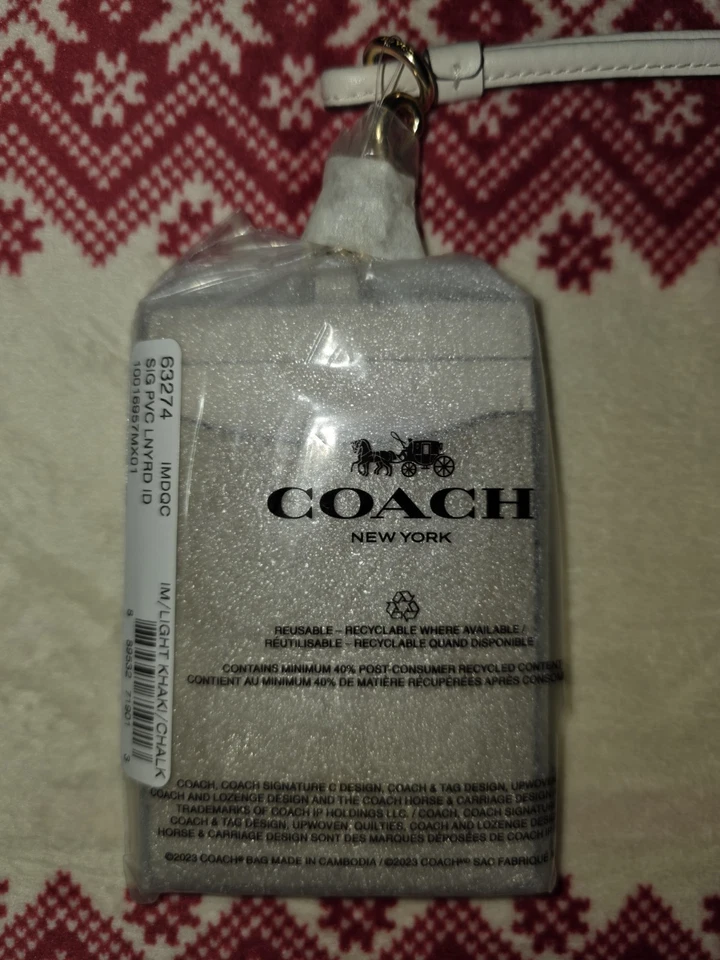 Novo cordão de identificação de lona Coach Badge Signature F63274 IM cáqui claro/giz - Imagem 2 de 4