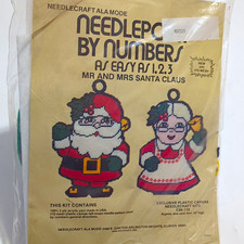 Needlecraft Mr and Mrs Santa Claus Needlepoint Kit Christmas Crafts New