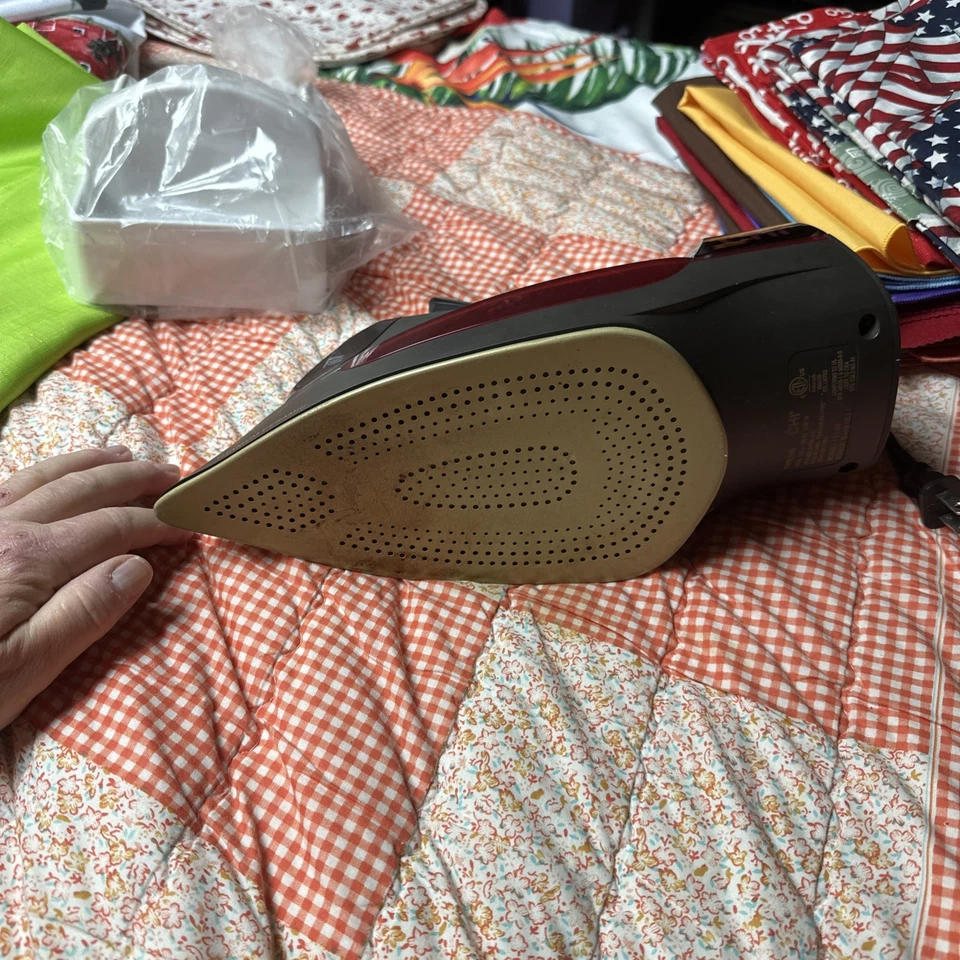 CHI Titanium Infused Ceramic Soleplate Iron  - Image 2 of 4